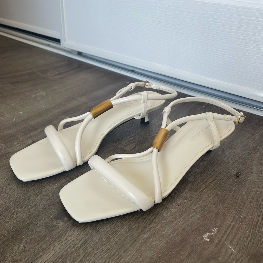 Elegant White Strappy Women's Sandals